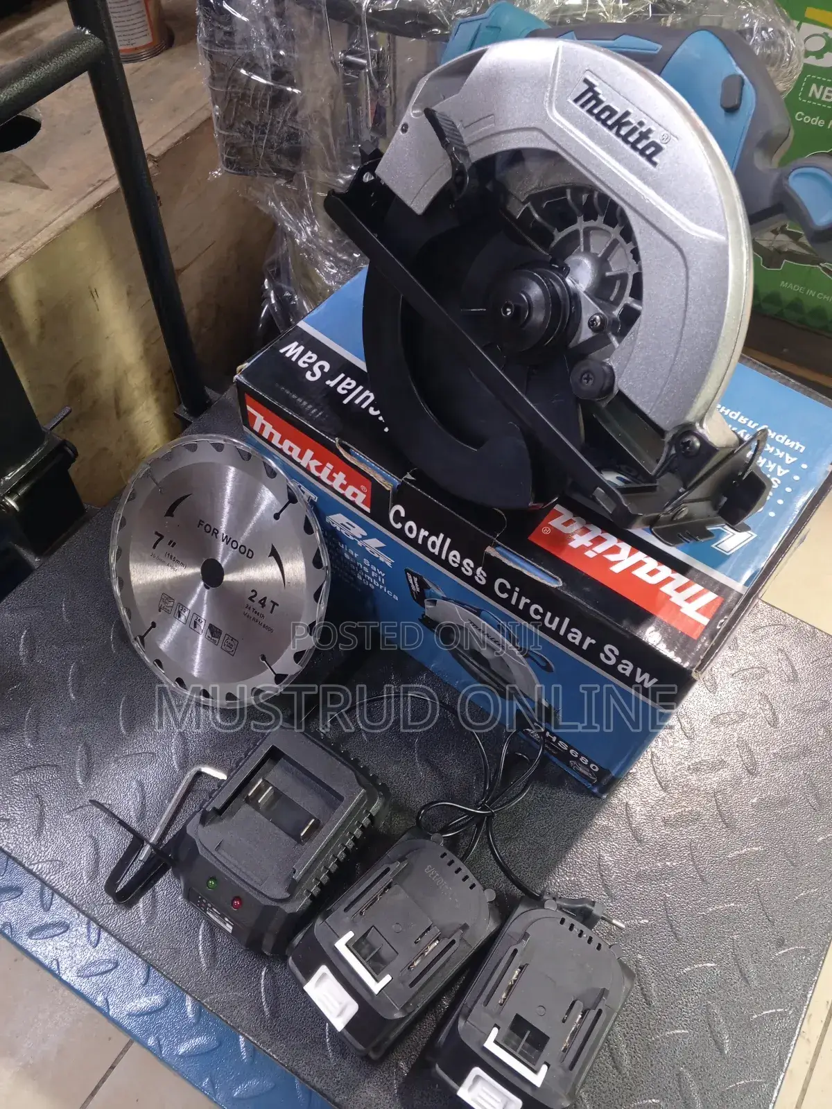 Quality Makita Cordless Circular Saw