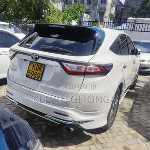 Toyota Harrier 2018 White
