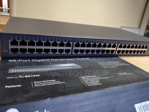 Tp-Link Tl- Sg1048 48-Port Gigabit Rackmount Unmanaged Switch - main view