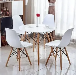 Eames Office Round Table With Wooden Legs