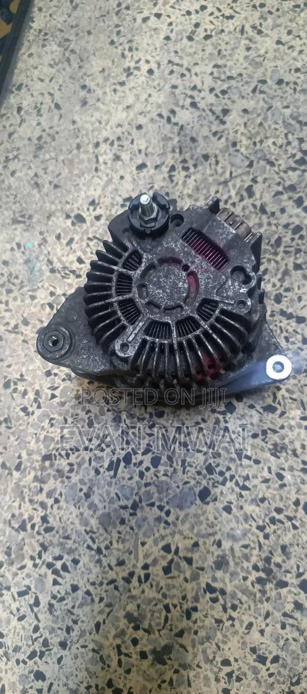 Nissan Note Hr12 Engine Alternator