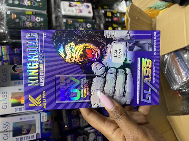 Zagg Glass Curve Screen Protector for Samsung Galaxy S8 - main view