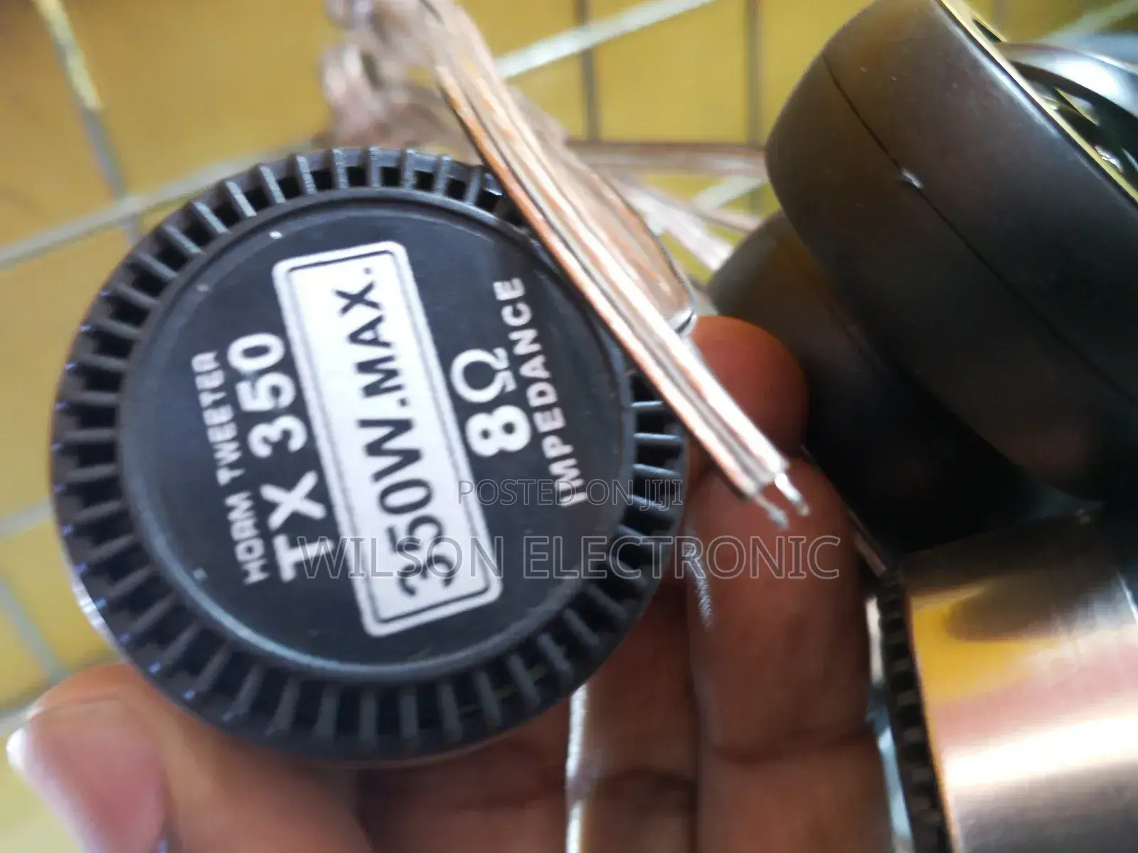 Under Seat Tweeter 350w Max.