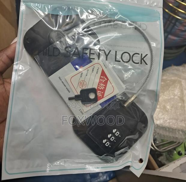 *Child Safety Refrigerator/Cabinet Lock - thumbnail 5