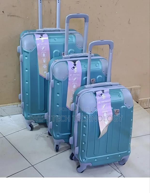 Suitcase 3 in 1 Suitcase With Telescopic Handle - thumbnail 3