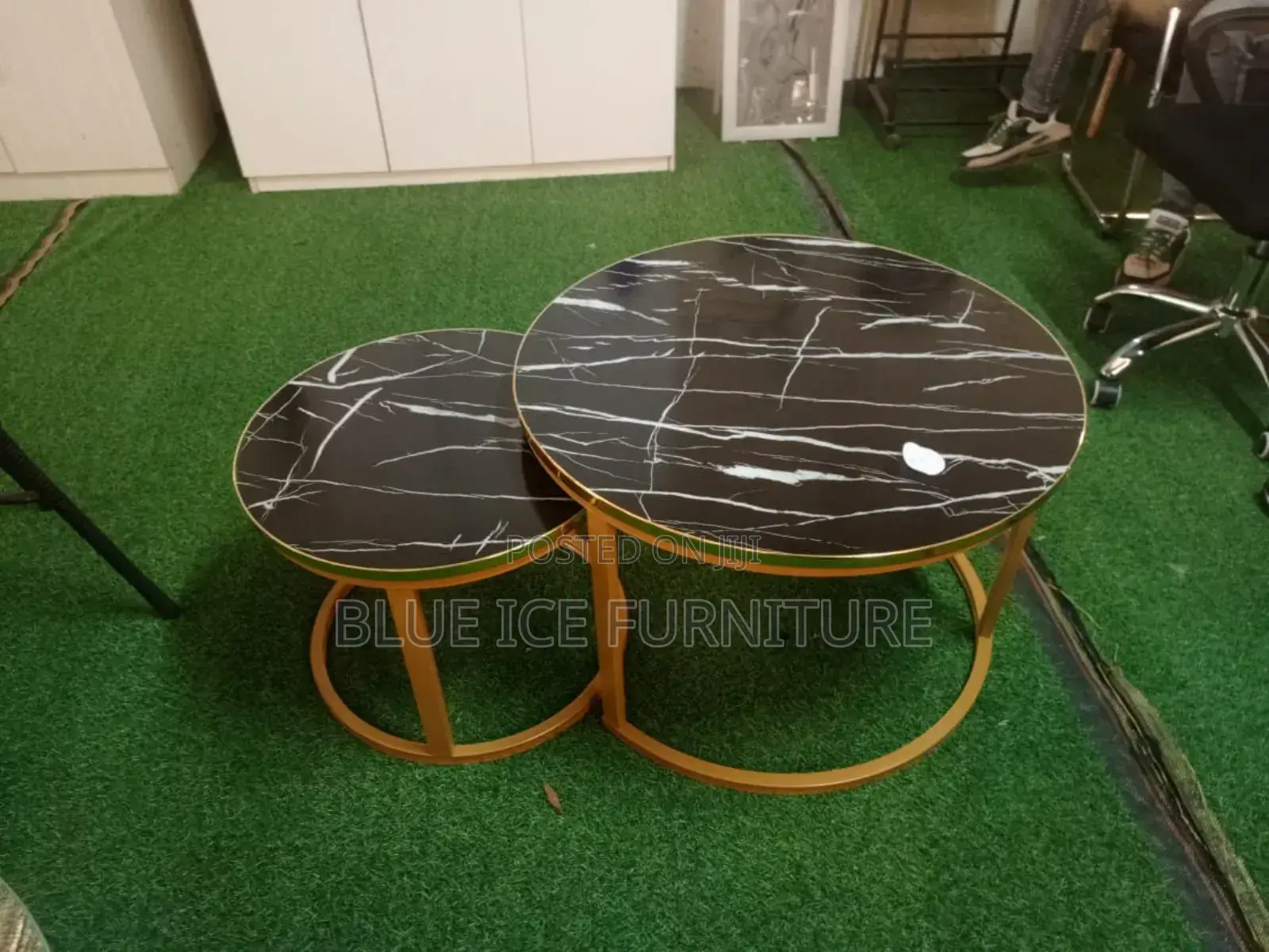 Modern Round Coffee Table