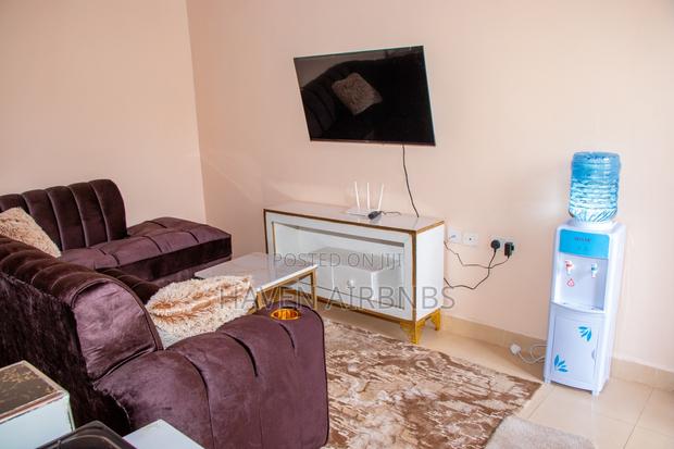 Haven_airbnbs\Bedsitter - thumbnail 4