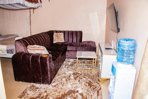 Haven_airbnbs\Bedsitter - thumbnail 2