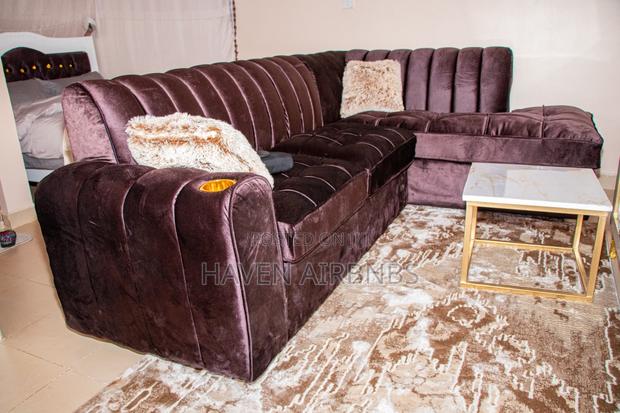 Haven_airbnbs\Bedsitter - thumbnail 5