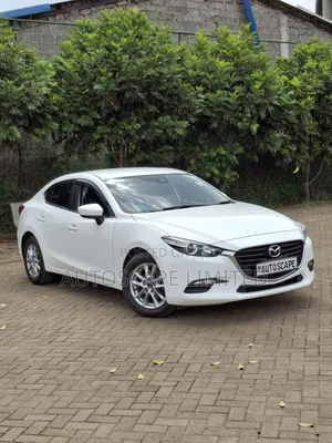 Mazda Axela 2019 White