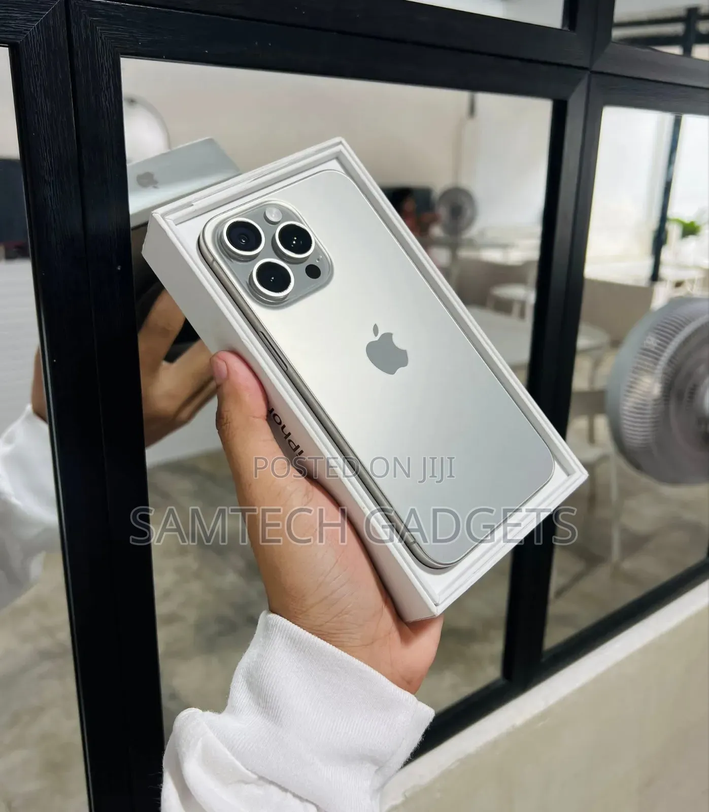 Apple iPhone 15 Pro Max 256 GB Silver