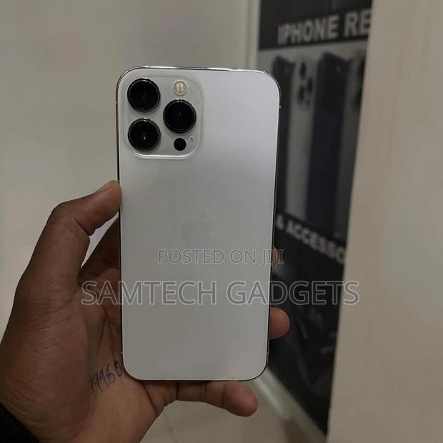 Apple iPhone 13 Pro 128 GB Silver - thumbnail 3