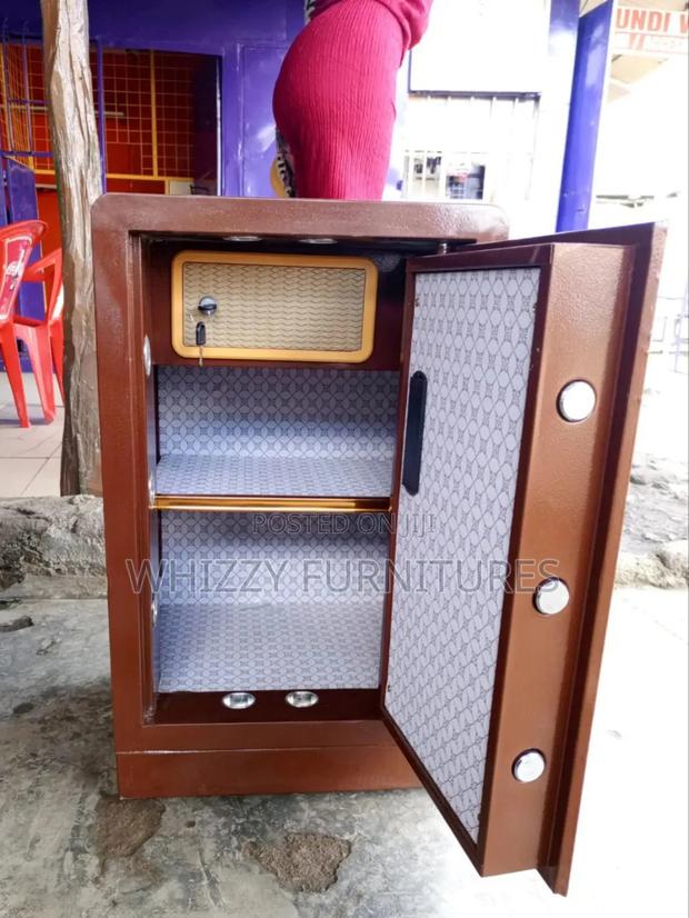 Digital and Fireproof Safebox - thumbnail 2