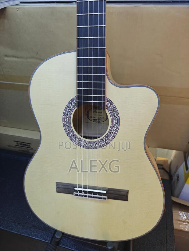 Classic Guitar Hand Crafted - thumbnail 4