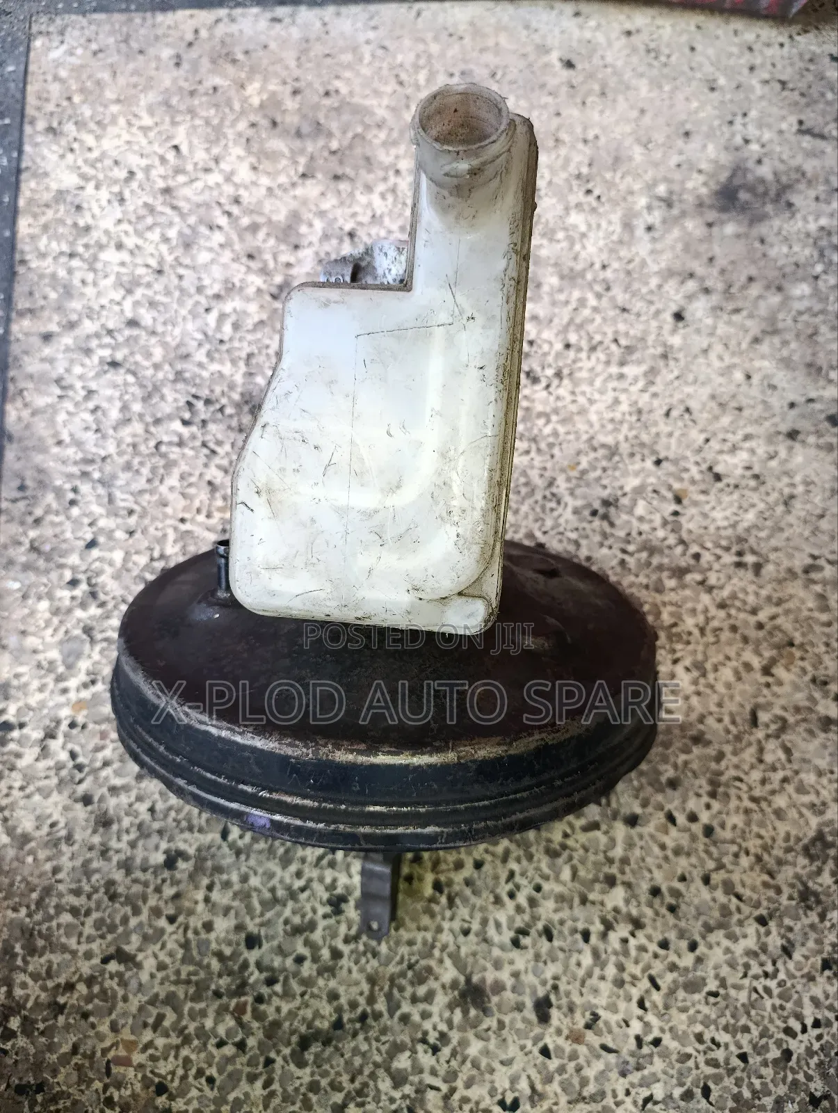 Nissan (Note, Tiida, Wingroad, Advan) Master Cylinder Brake Booster