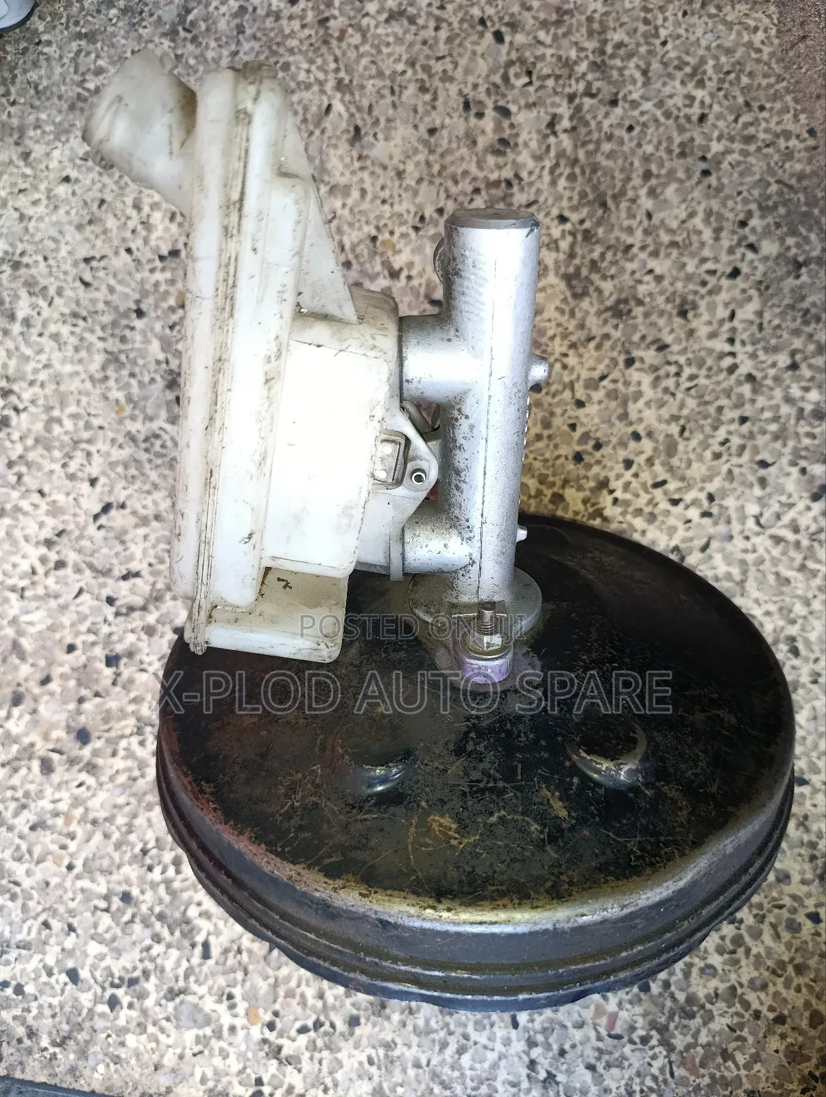Nissan (Note, Tiida, Wingroad, Advan) Master Cylinder Brake Booster