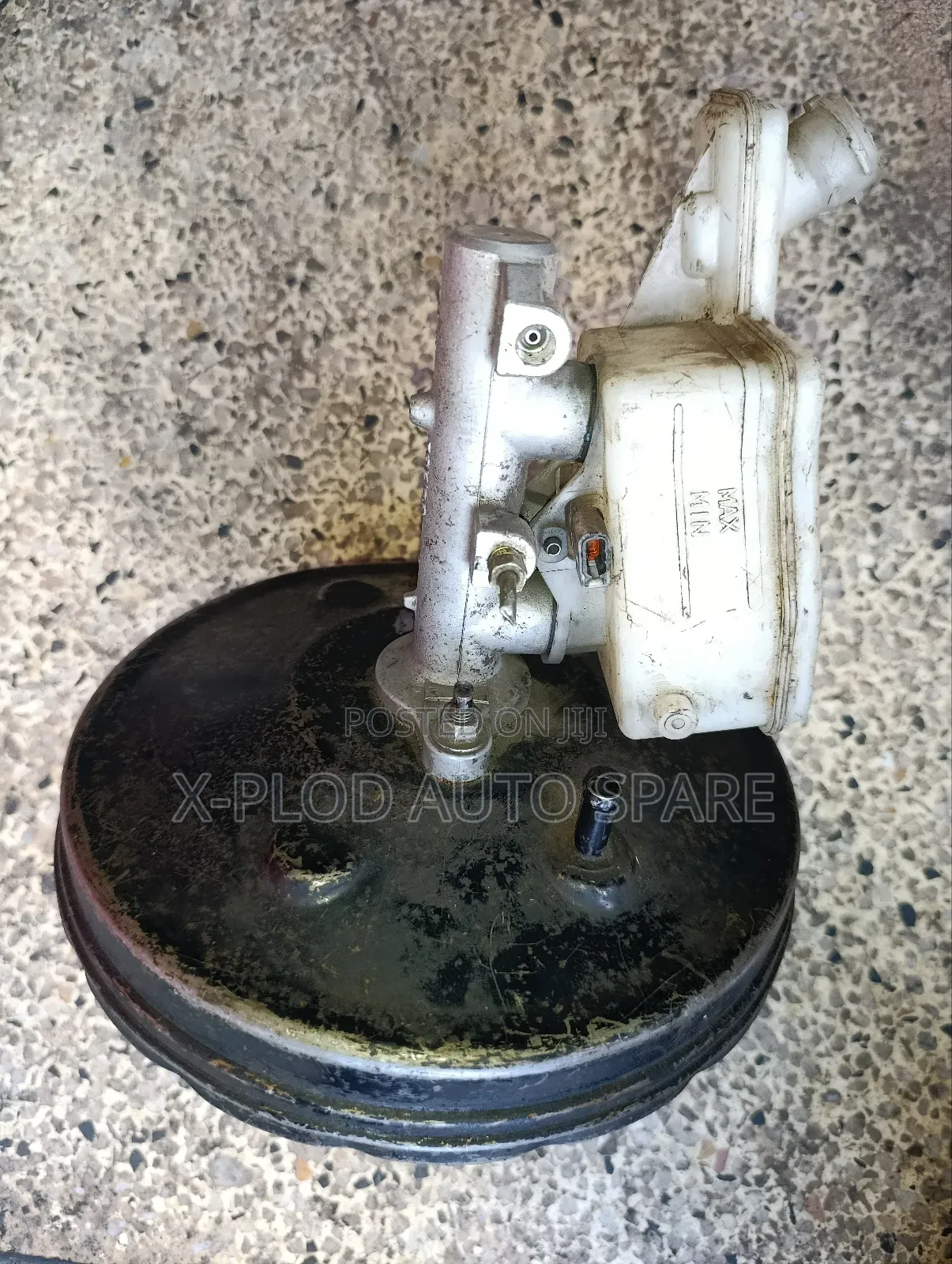 Nissan (Note, Tiida, Wingroad, Advan) Master Cylinder Brake Booster