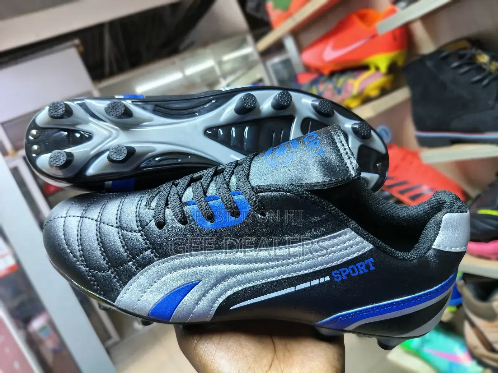 Soccer Boots, Football Shoes Size 37-42