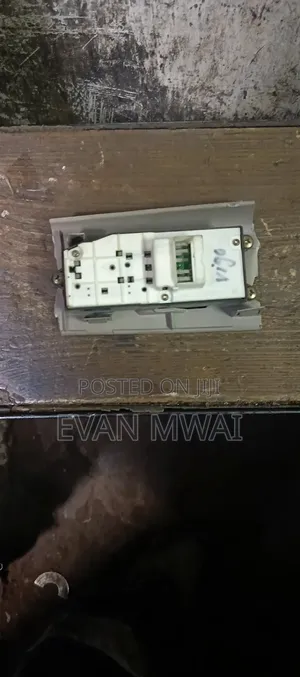 Vigo 2 Doors Main Switch