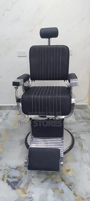 Vvip King Size Barber Chair - main view