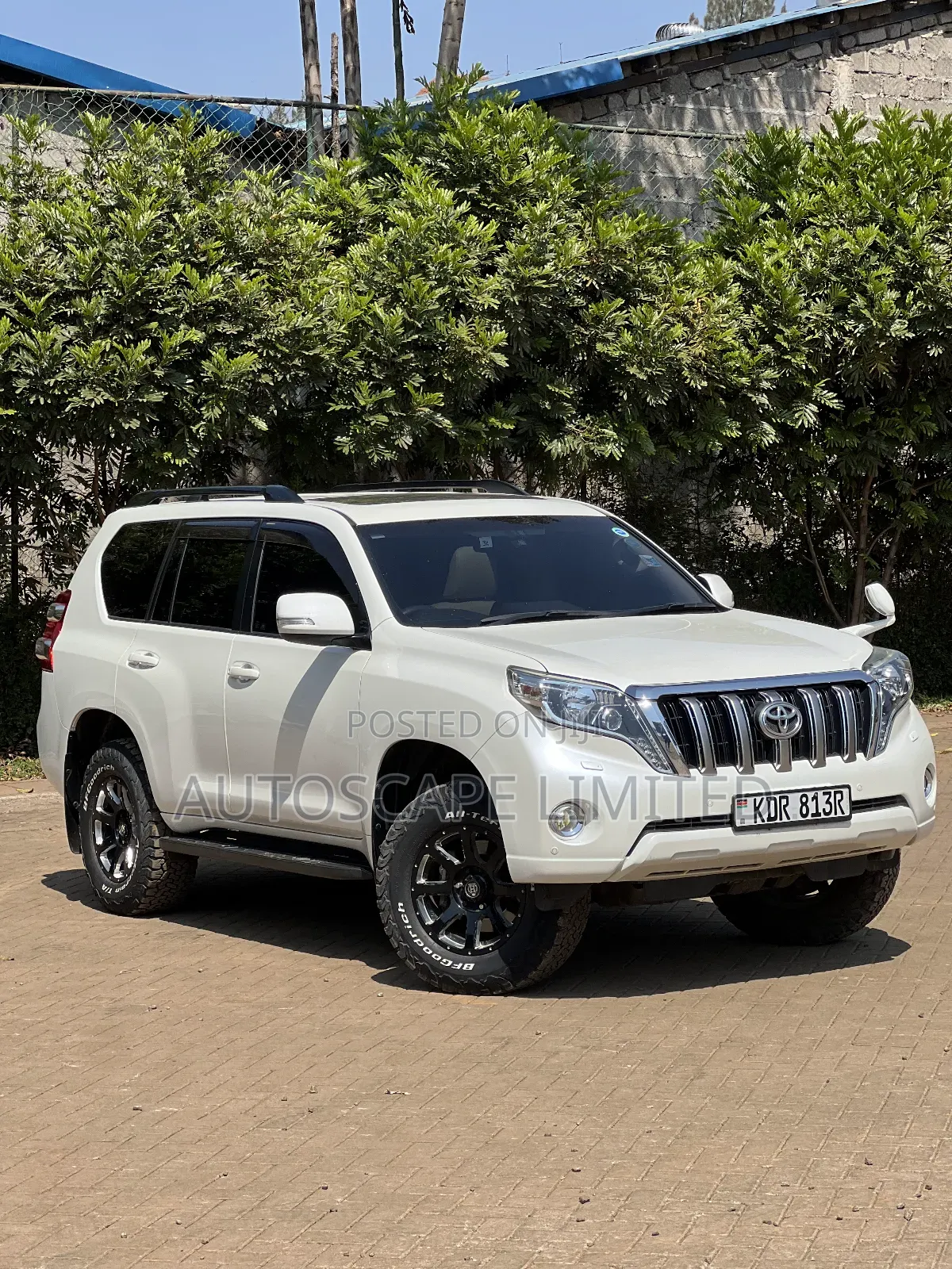 Toyota Land Cruiser Prado 2.8 2017 White