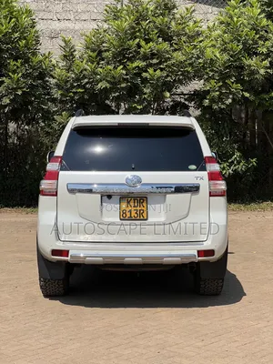 Toyota Land Cruiser Prado 2.8 2017 White