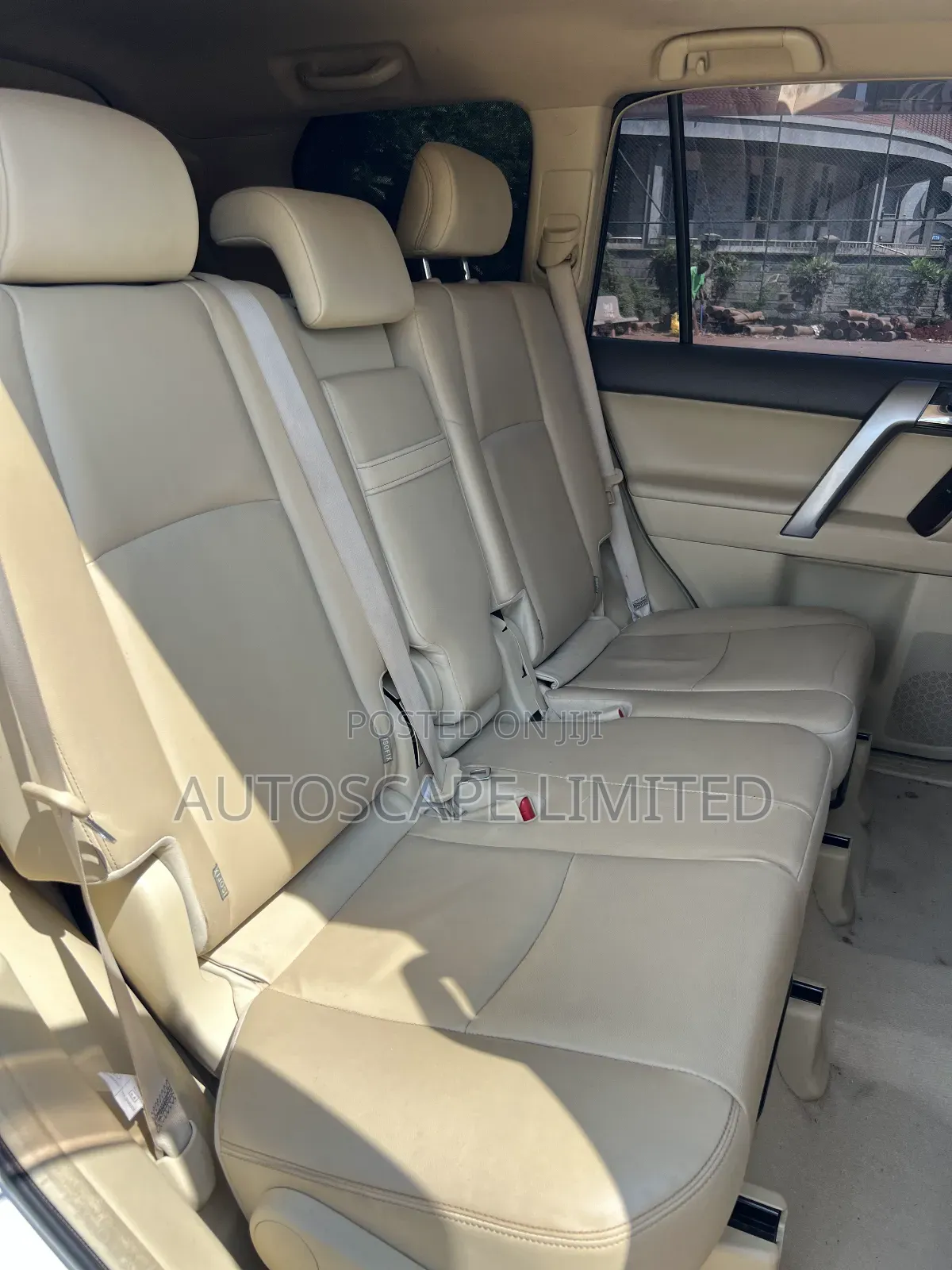 Toyota Land Cruiser Prado 2.8 2017 White