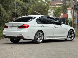 BMW 318i 2017 White