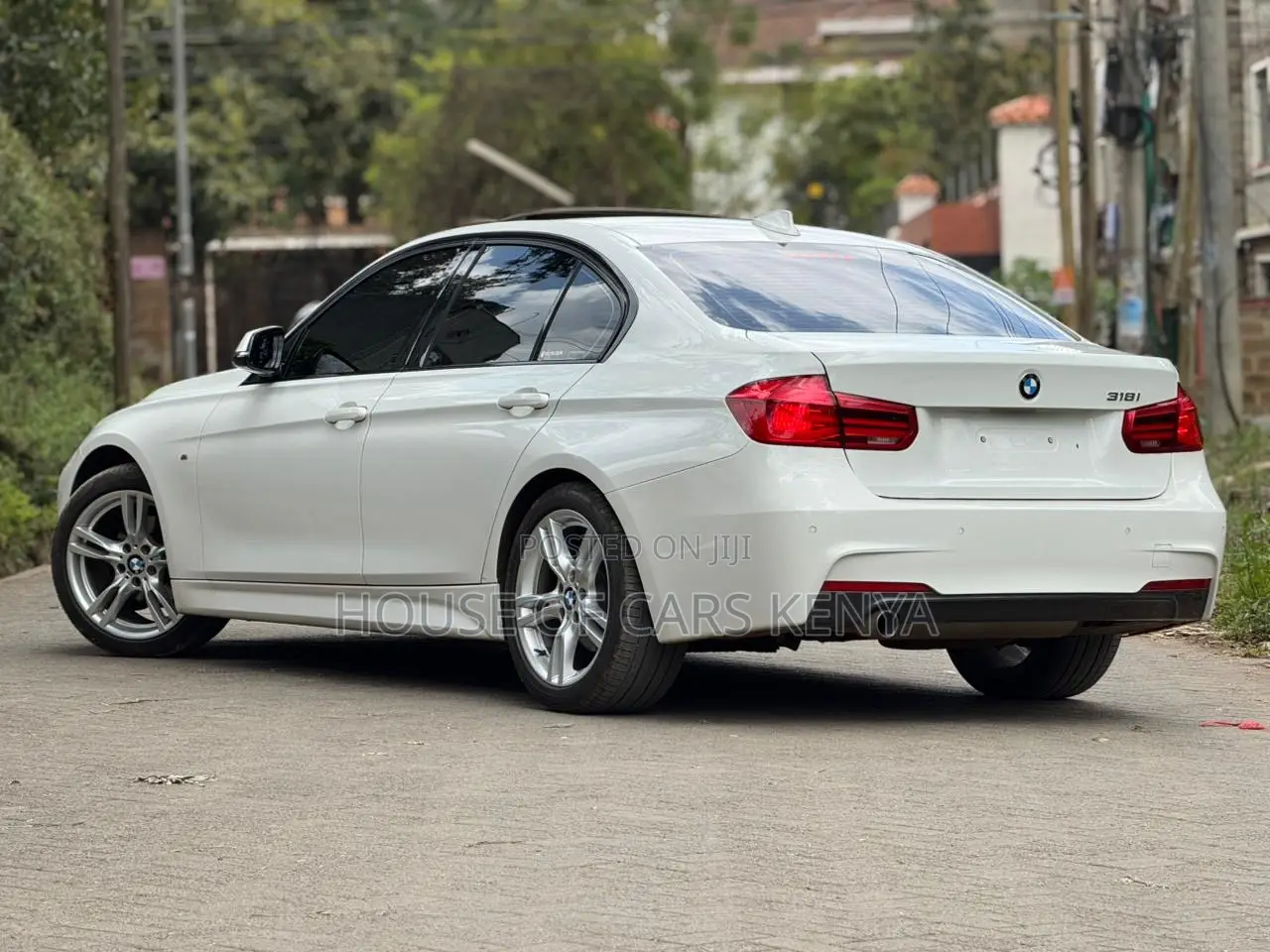 BMW 318i 2017 White