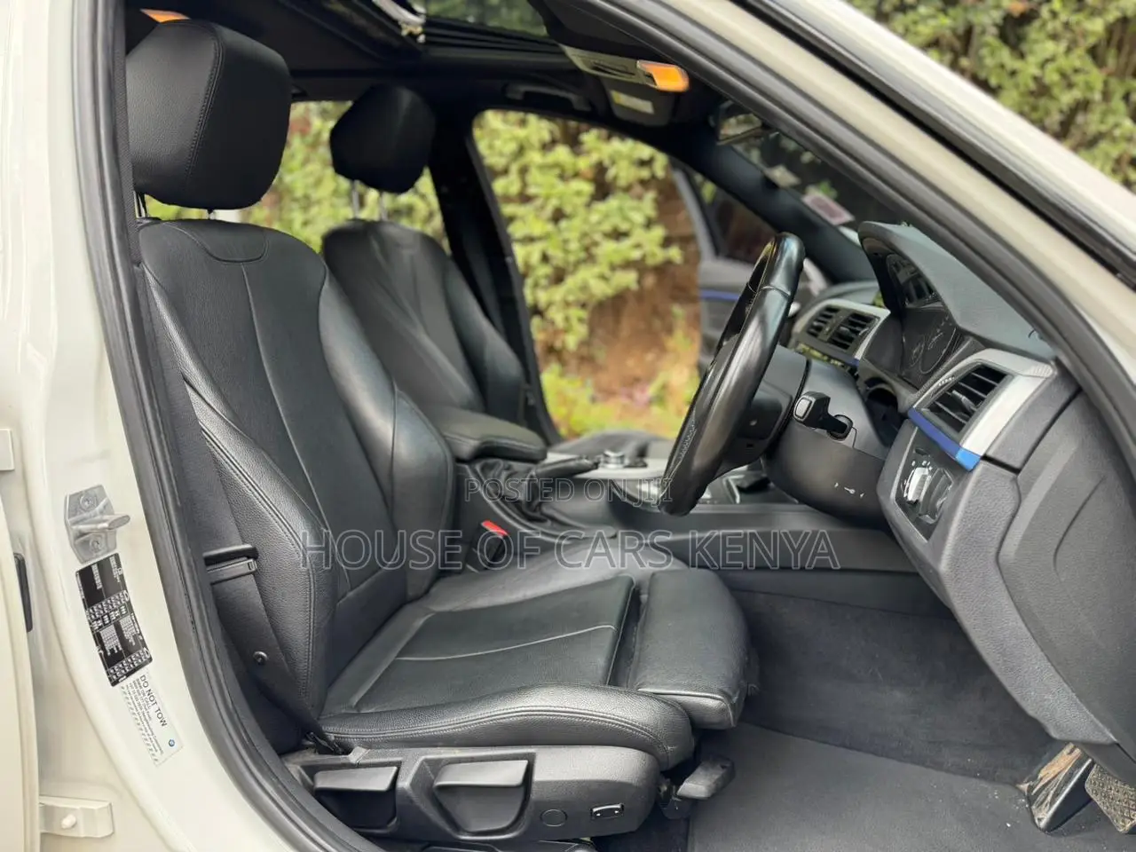 BMW 318i 2017 White