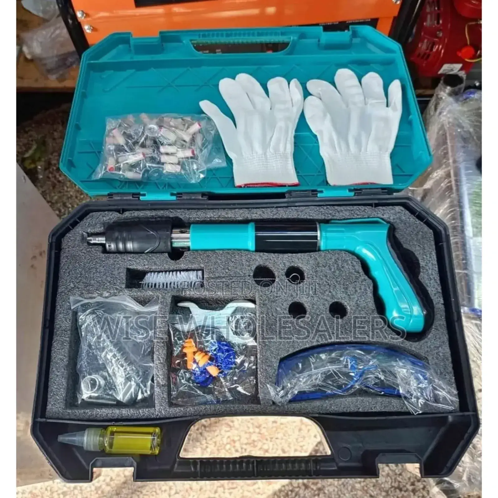 Manual Rivet Gun Manual Rivet Gun --