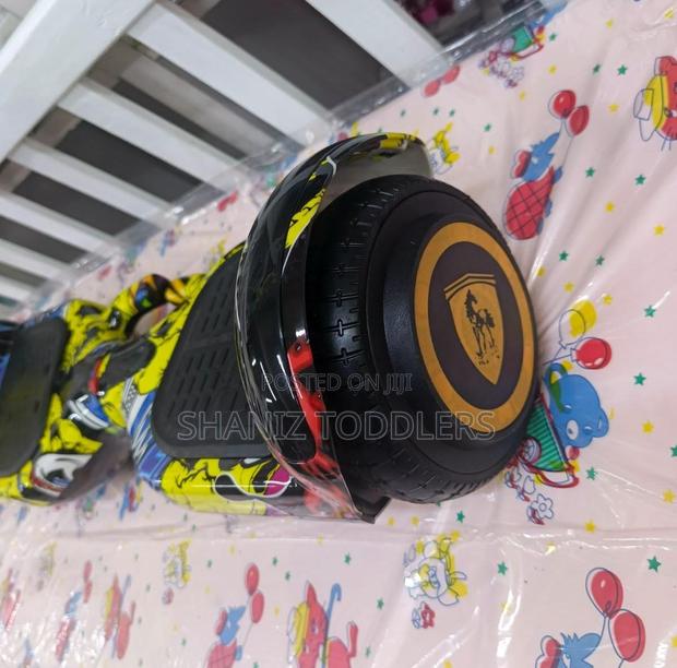 Self-Balancing Hoverboard – Led Light Bluetooth Speaker - thumbnail 3