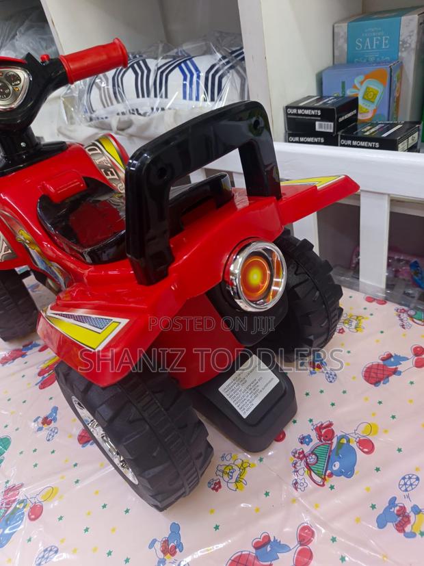 Ride-on Push Car for Kids – Strong Comfortable - thumbnail 2