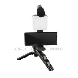 Smart Phone Vlogging Kit With Lights Microphone