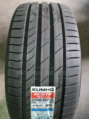 275 /45 R21 Khumo Tyres (Korea) Highway.