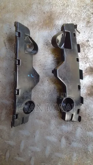 Bumper Slide Mazda Demio 2012