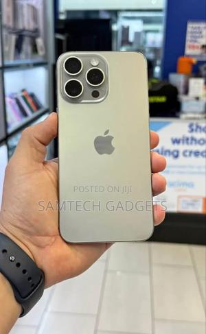 Apple iPhone 15 Pro 256 GB Silver - thumbnail 2