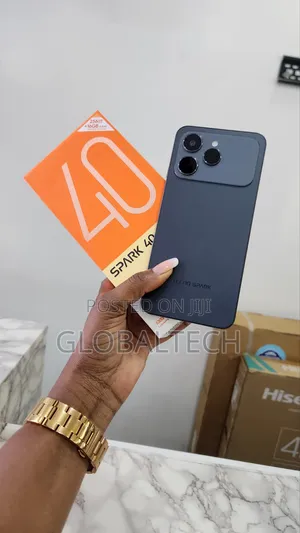Tecno Spark 40 256 GB Blue