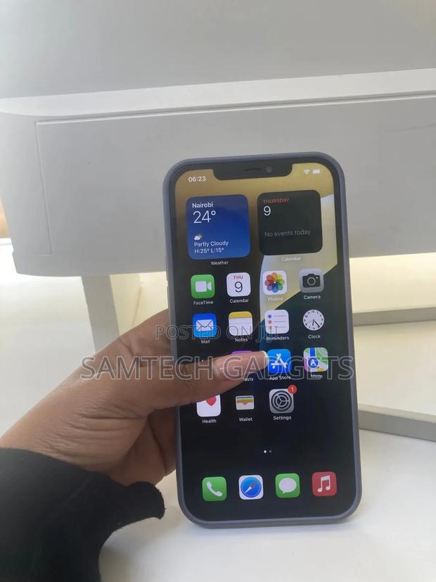 Apple iPhone 13 Pro Max 256 GB Gold - thumbnail 3