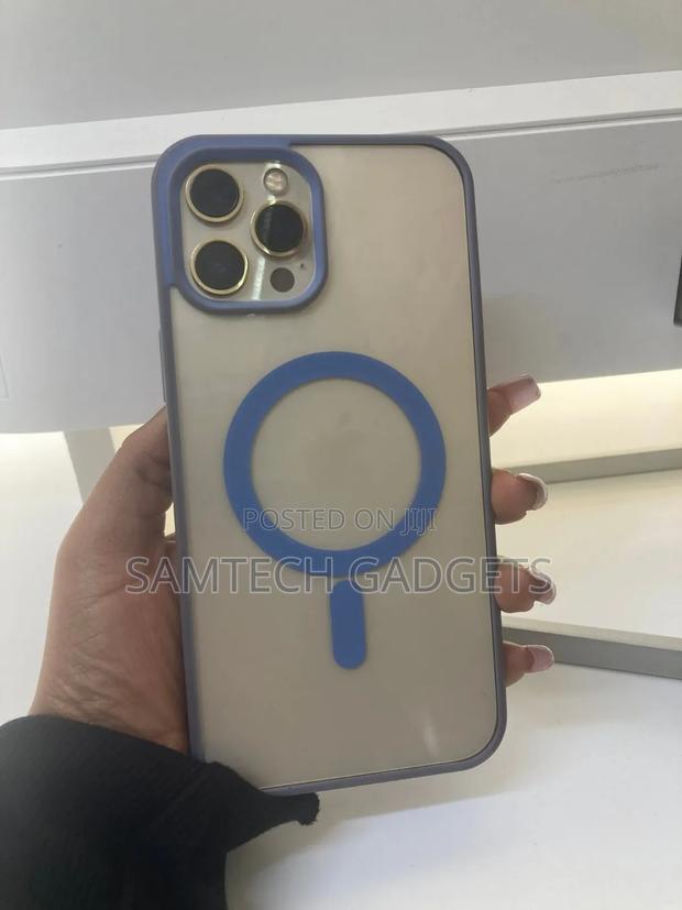 Apple iPhone 13 Pro Max 256 GB Gold - thumbnail 4