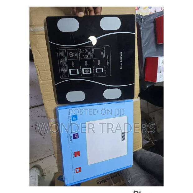 Personal Scale / Bathroom Scale - main view