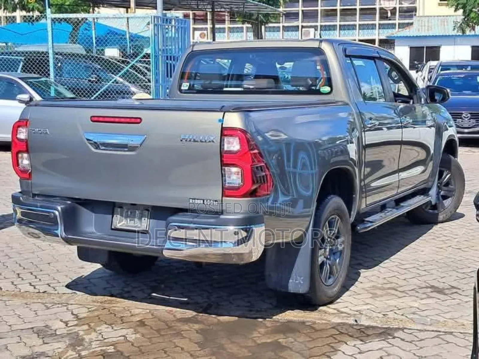 Toyota Hilux Revo Double Cab Deisel 2.4 AWD 2021 Gray