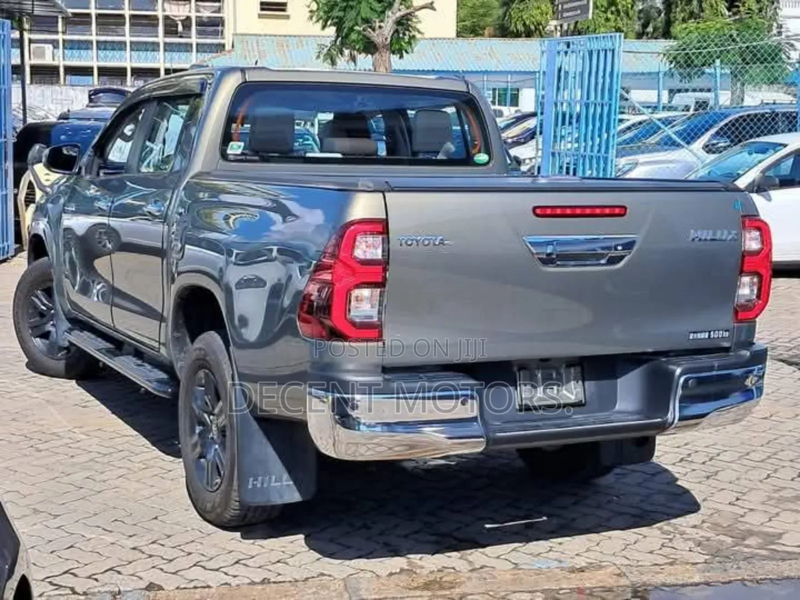 Toyota Hilux Revo Double Cab Deisel 2.4 AWD 2021 Gray