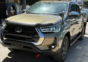 Toyota Hilux Revo Double Cab Deisel 2.4 AWD 2021 Green