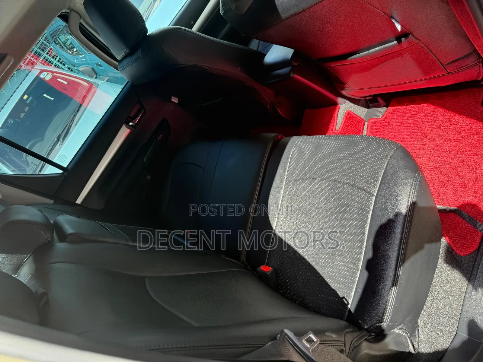 Toyota Hilux Revo Double Cab Deisel 2.4 AWD 2021 Green