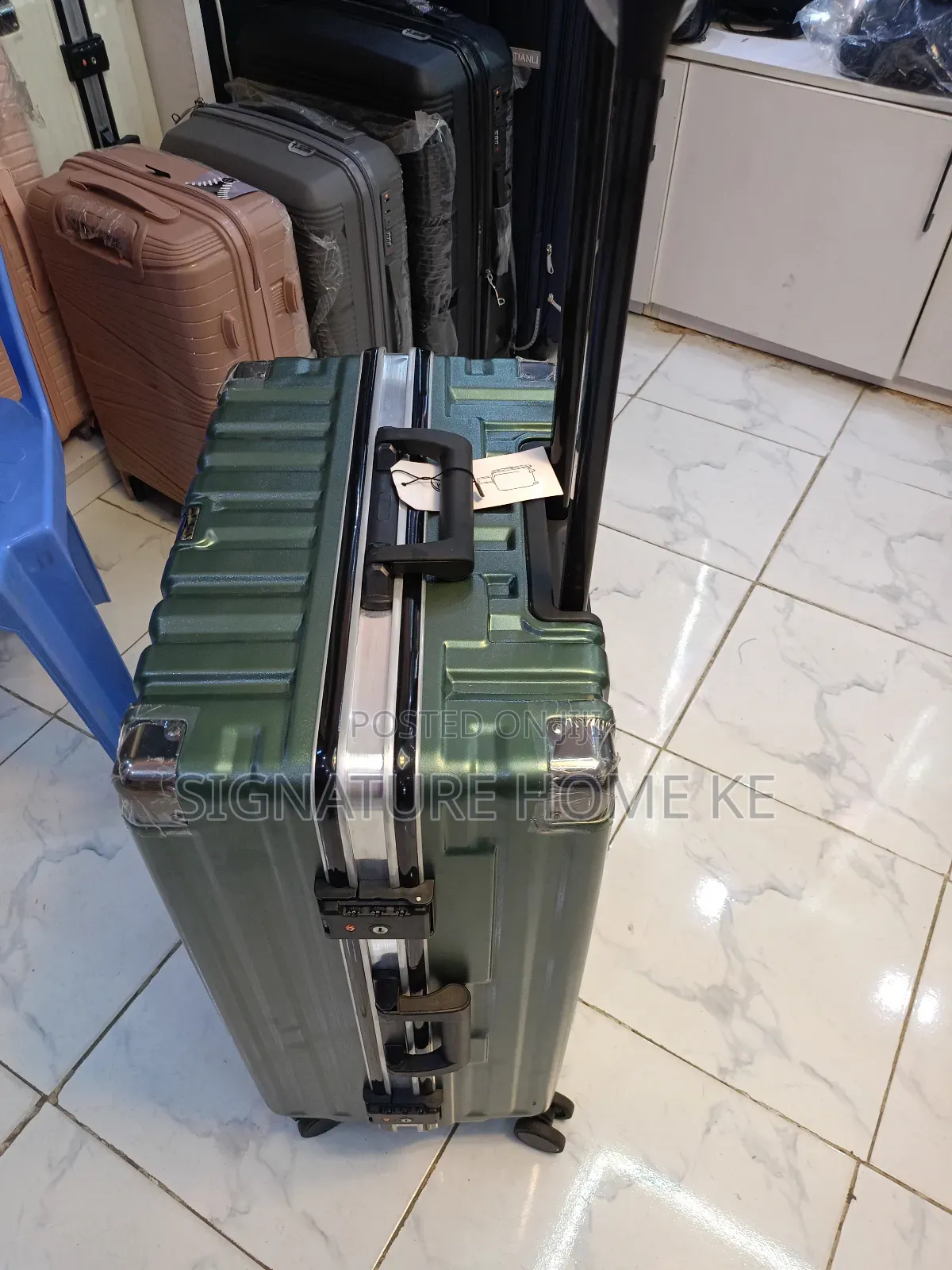 Big Size Zipless Suitcase