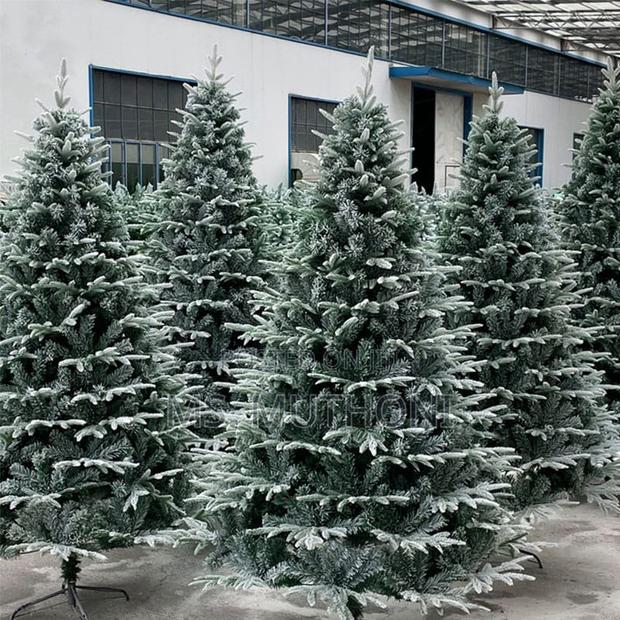Snow Flocked Premium Spruce Hinged Christmas Tree,Leaf Dense Tree* - thumbnail 3
