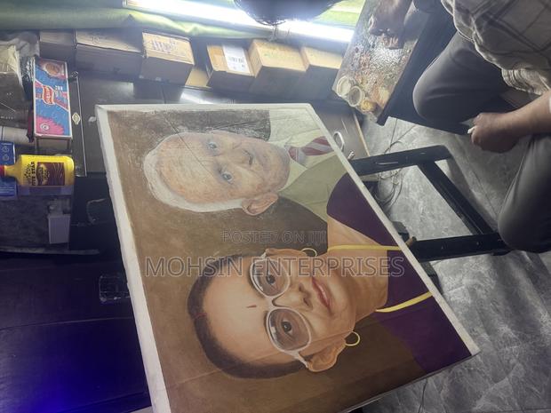 Custom Handpainted Portraits on Canvas–Realistic Family Wedding Memory