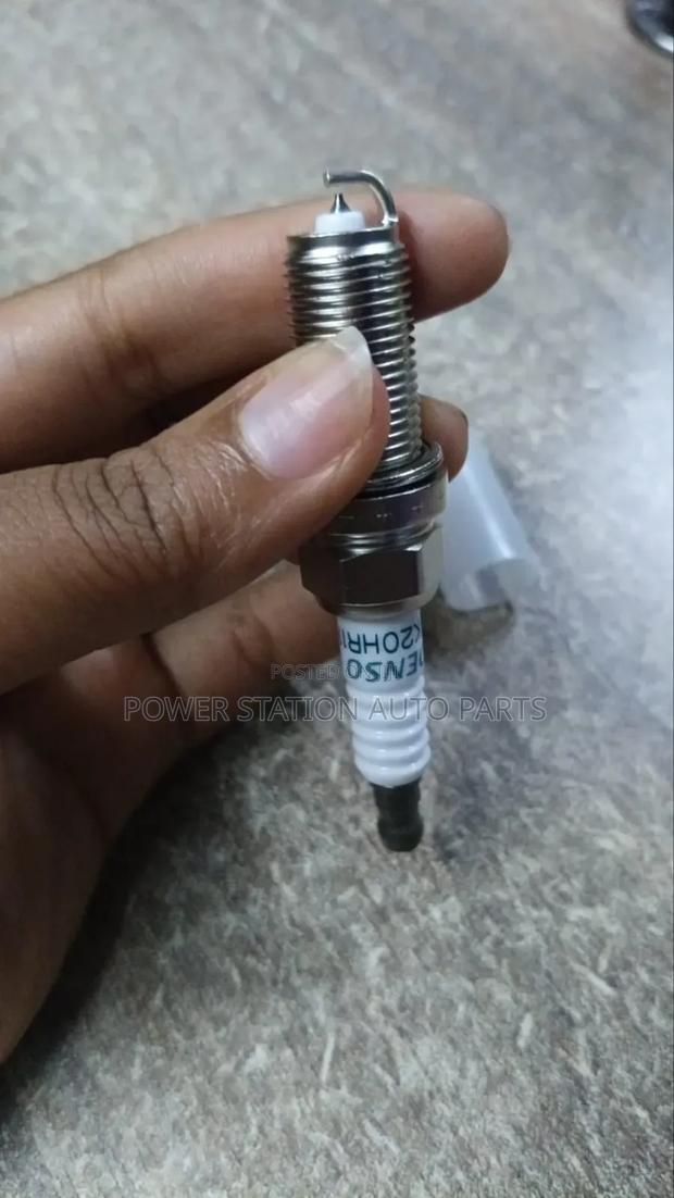 Spark Plugs - thumbnail 2