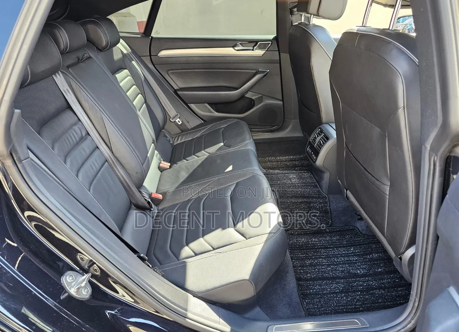Volkswagen Arteon 2.0T SEL R-Line w/19 AWD 4MOTION 2019 Black